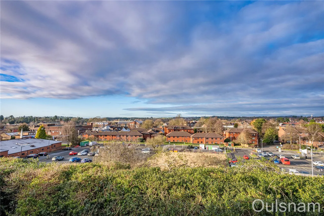 Stratford Gardens, Bromsgrove, Worcestershire, B60 1EU, photo 4