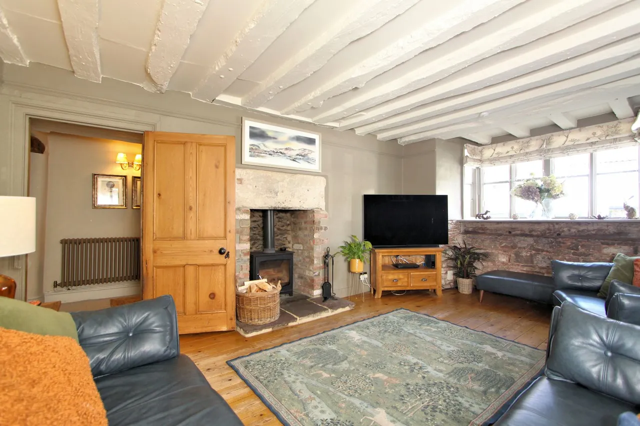 Castle Street, Thornbury, photo 9