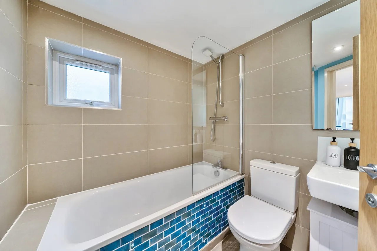 Tunstall Road, London, SW9, photo 7