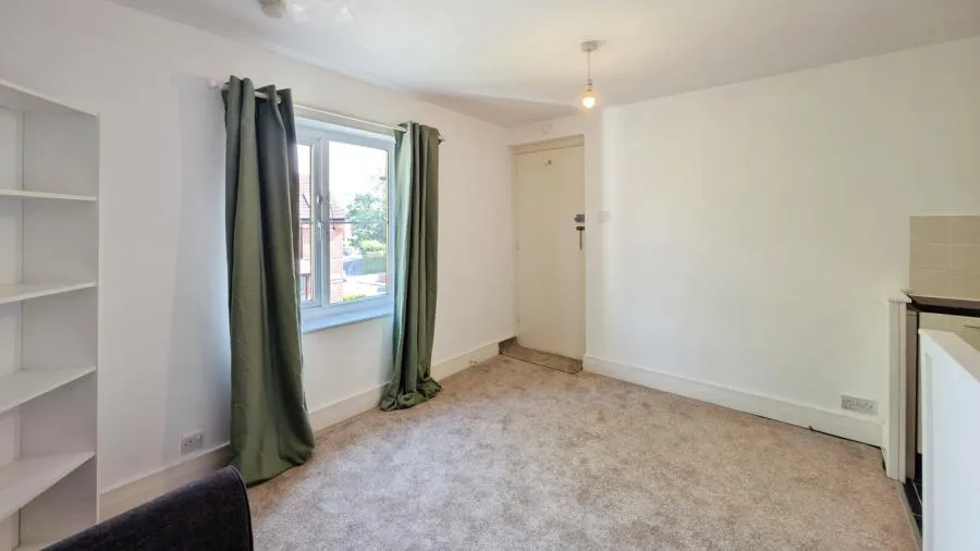 Spring Lane, Kenilworth, CV8, photo 3