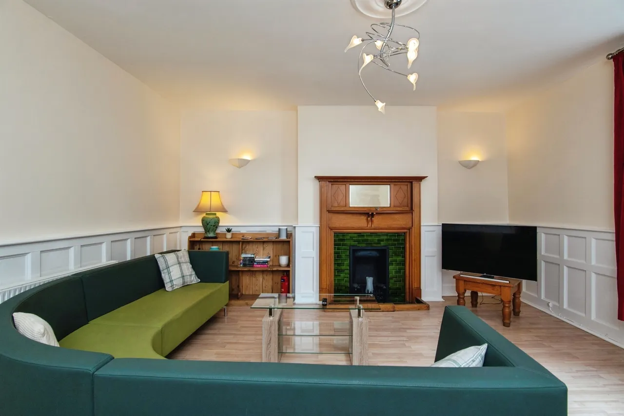 Belle Vue Terrace, Malvern, WR14, photo 6