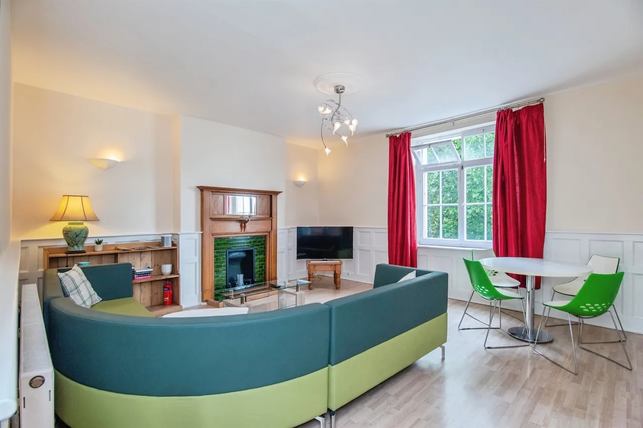 Belle Vue Terrace, Malvern, WR14, photo 5