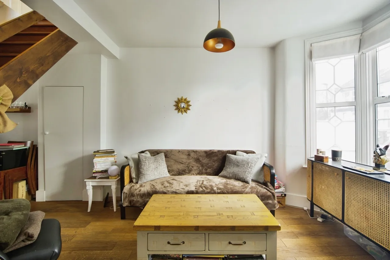 Dore Avenue, London, E12, photo 6