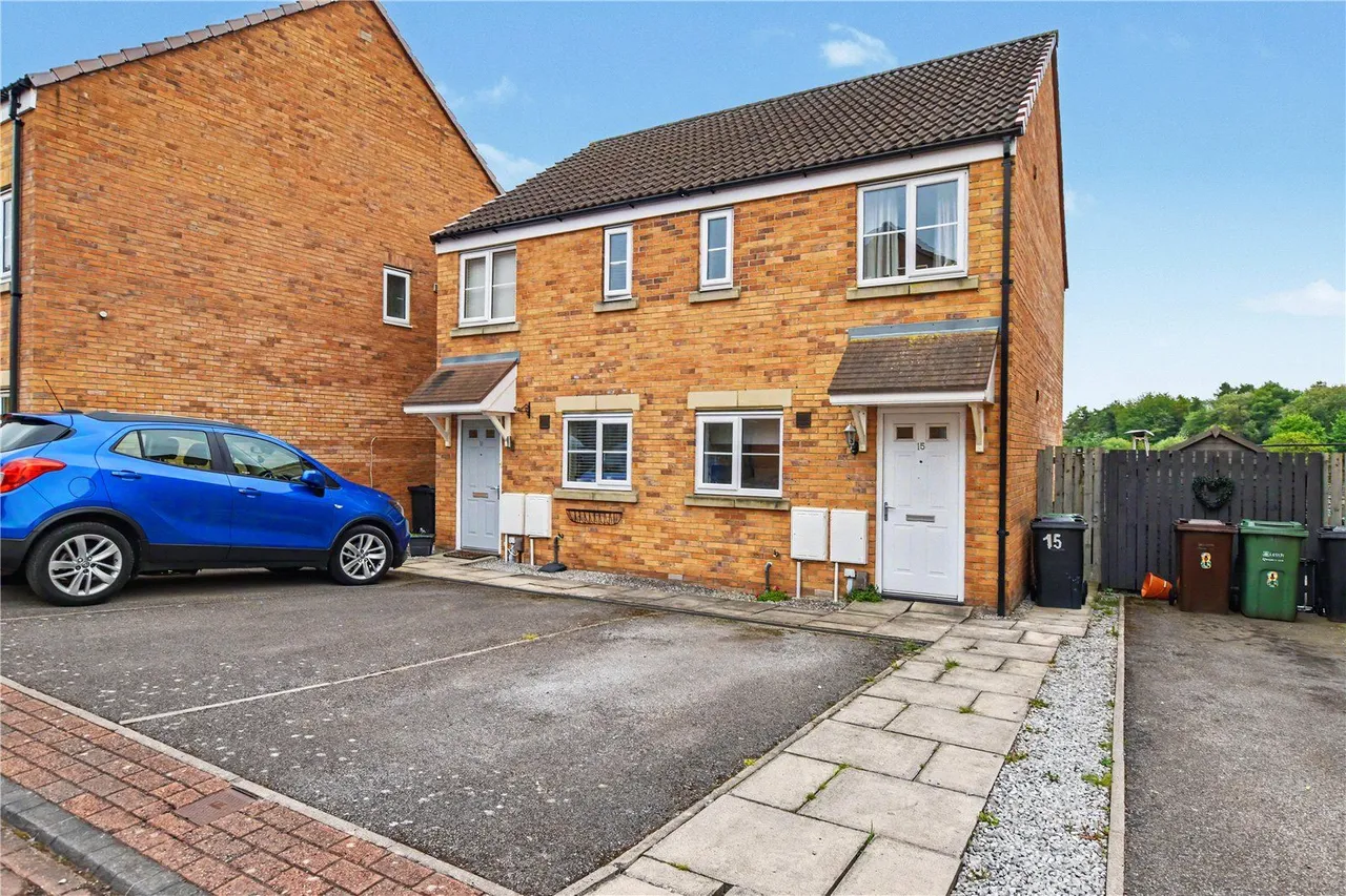 2 bed house for sale, Daisy Hill Mews, Morley, LS27