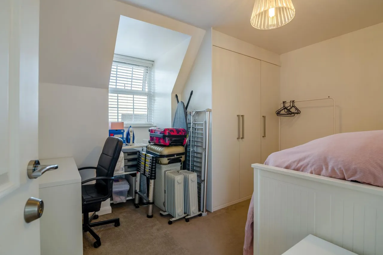 Ty'n-Y-Gollen Court, St. Mellons, CF3, photo 17
