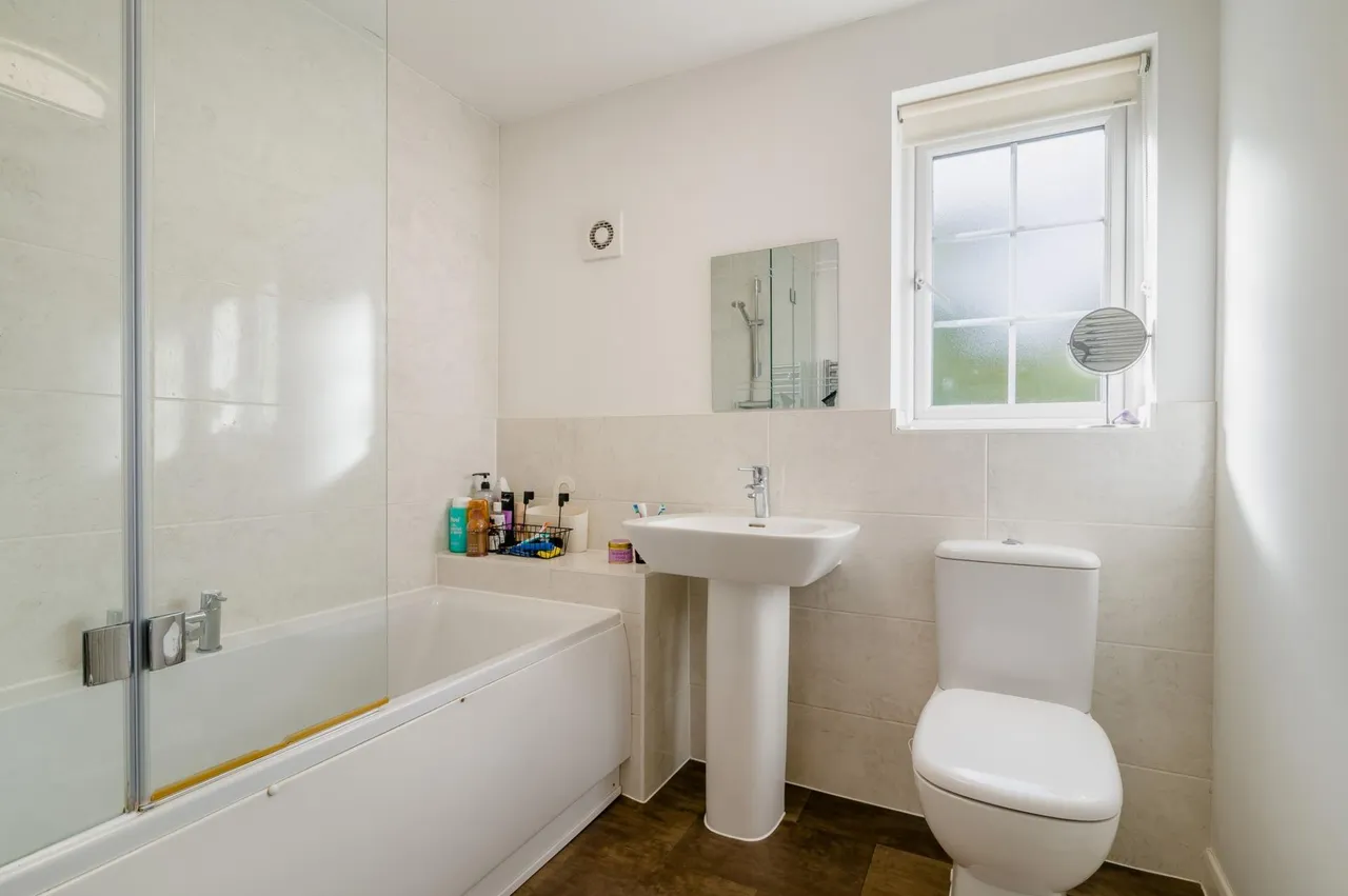 Ty'n-Y-Gollen Court, St. Mellons, CF3, photo 13
