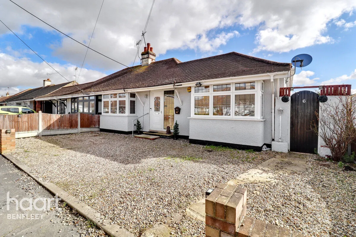 2 bed house for sale, Berkeley Lane, Canvey Island, SS8