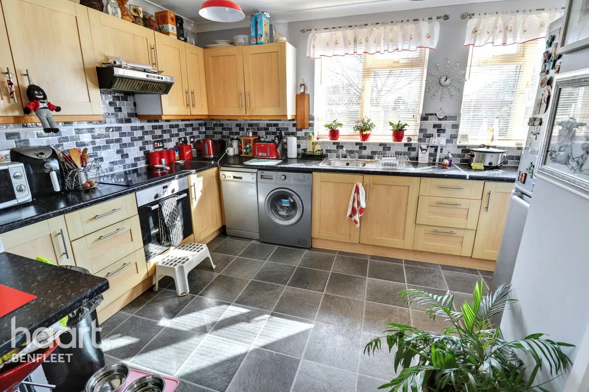 Berkeley Lane, Canvey Island, SS8, photo 3