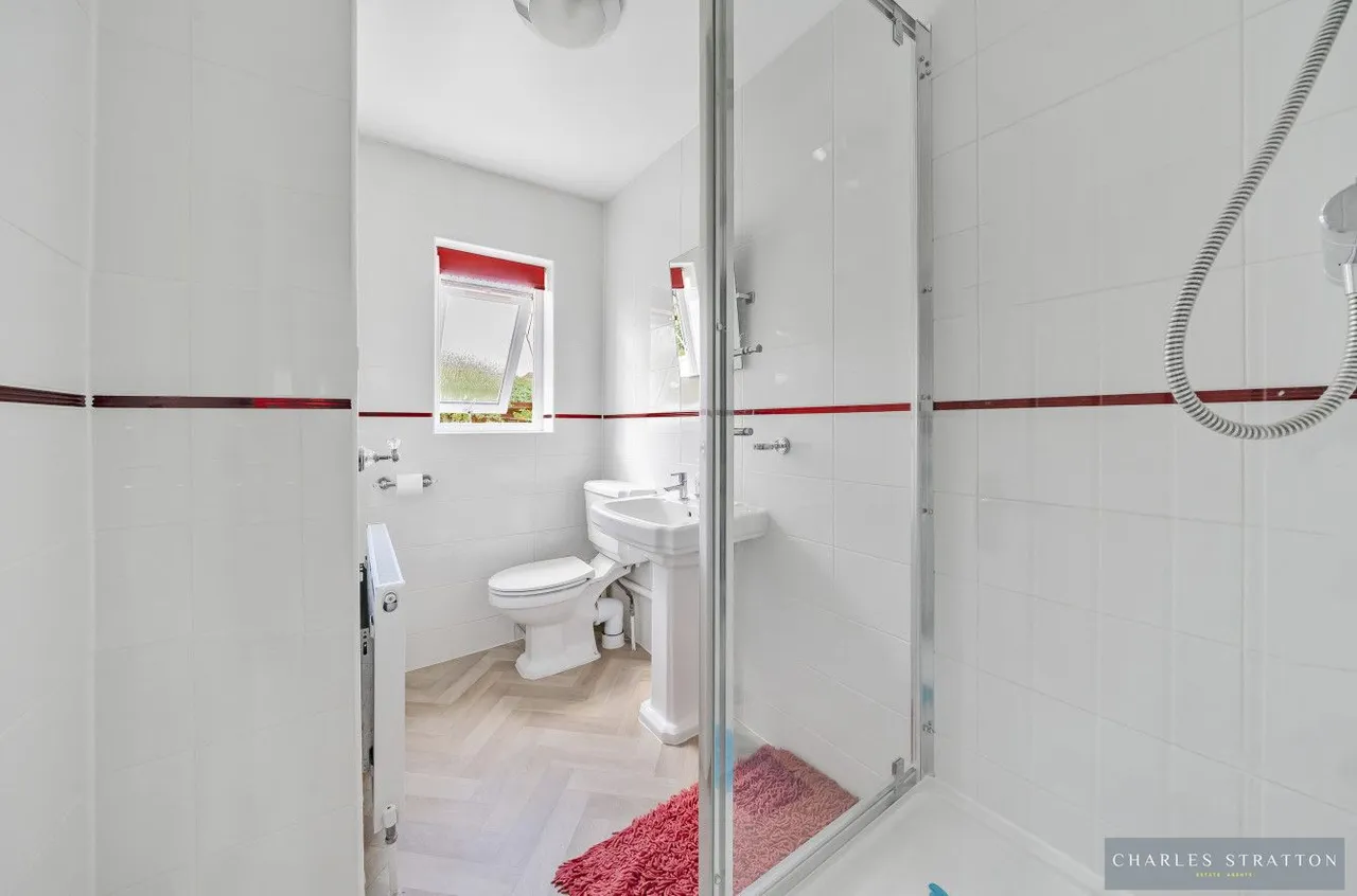 Brook Close, Romford, Essex, RM2 5QU, photo 19