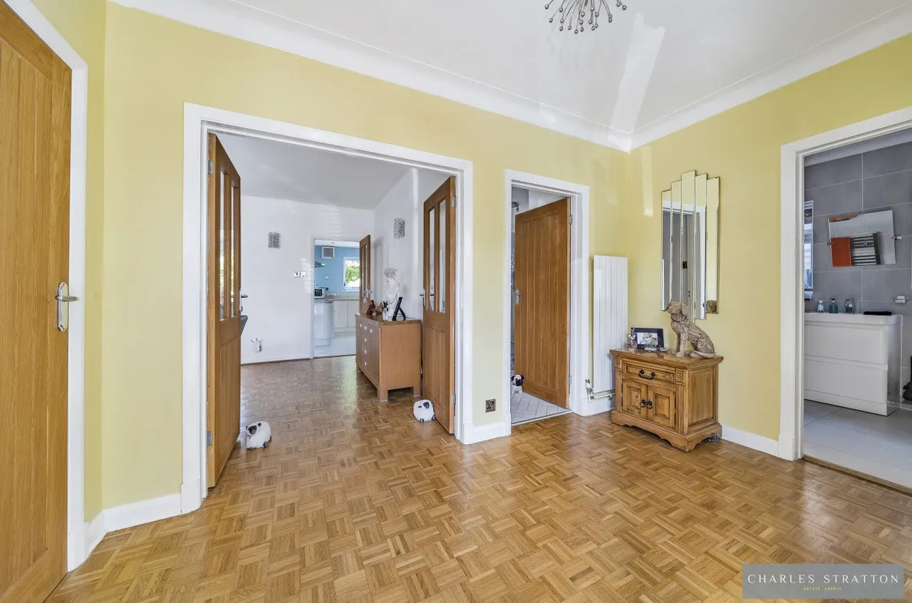 Brook Close, Romford, Essex, RM2 5QU, photo 5
