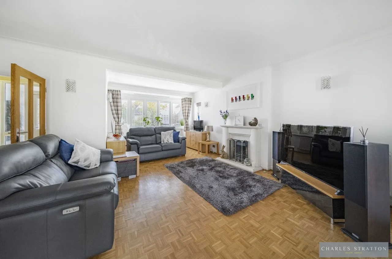 Brook Close, Romford, Essex, RM2 5QU, photo 4