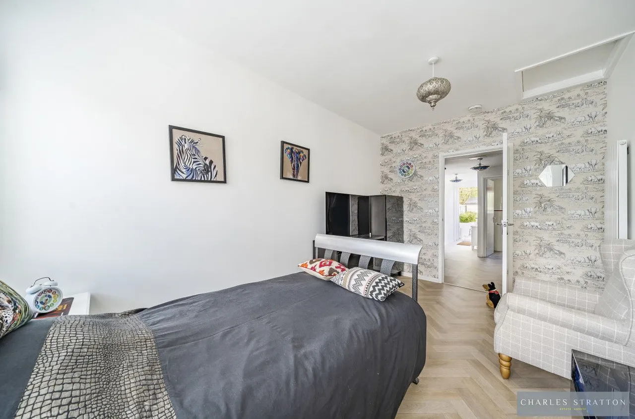 Brook Close, Romford, Essex, RM2 5QU, photo 18