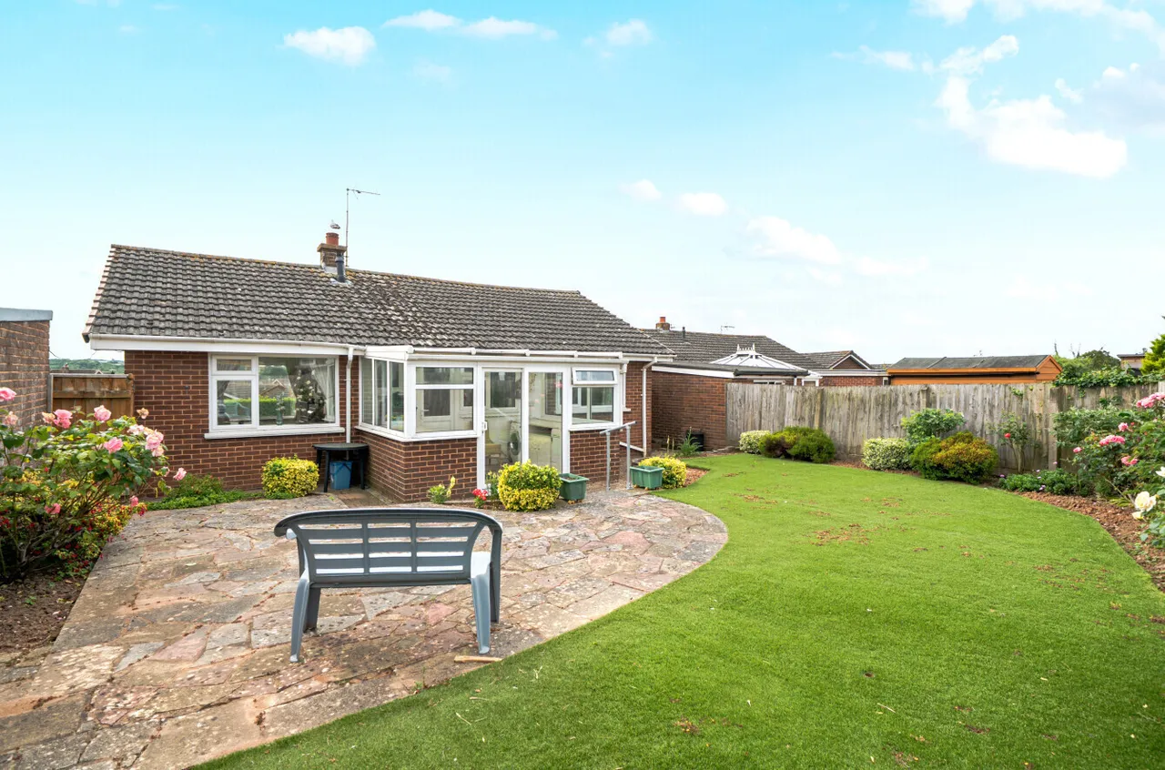 2 bed property for sale — Greenpark Road, Exmouth, EX8
