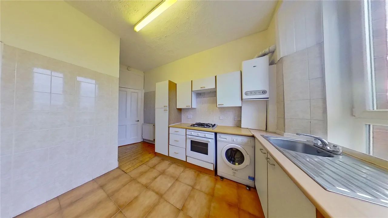Dumbarton Road, Yoker, G14, photo 4