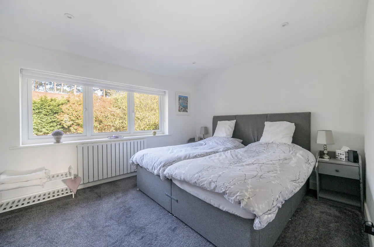 Upper Chobham Road, Camberley, Surrey, GU15 1EE, photo 21