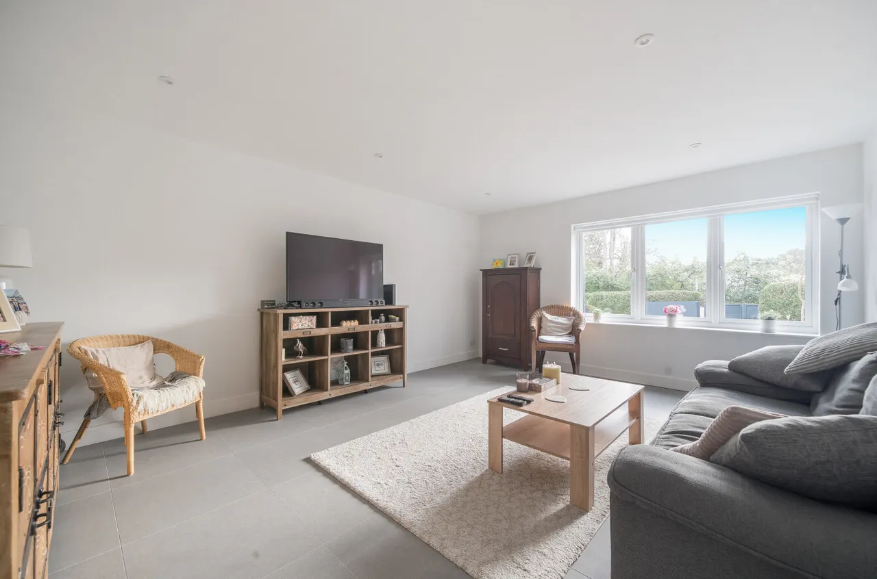 Upper Chobham Road, Camberley, Surrey, GU15 1EE, photo 9