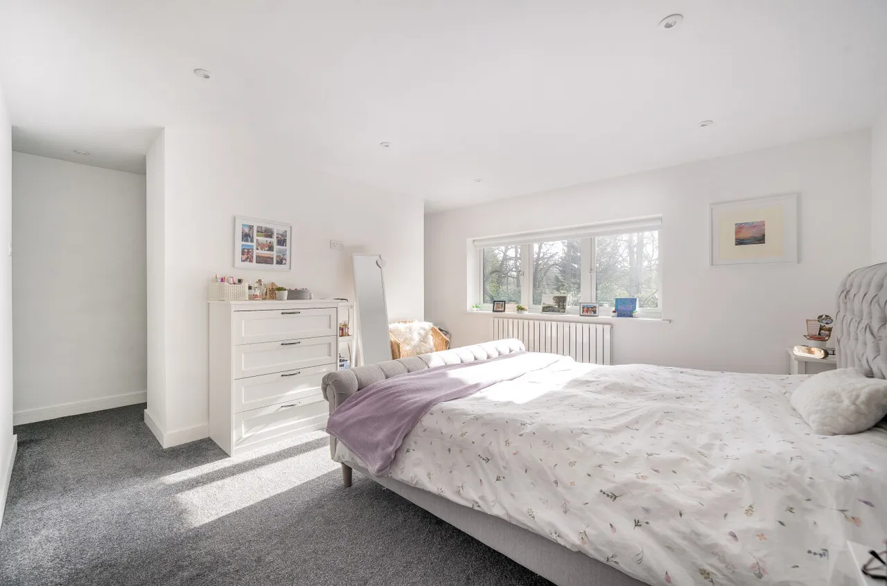 Upper Chobham Road, Camberley, Surrey, GU15 1EE, photo 19