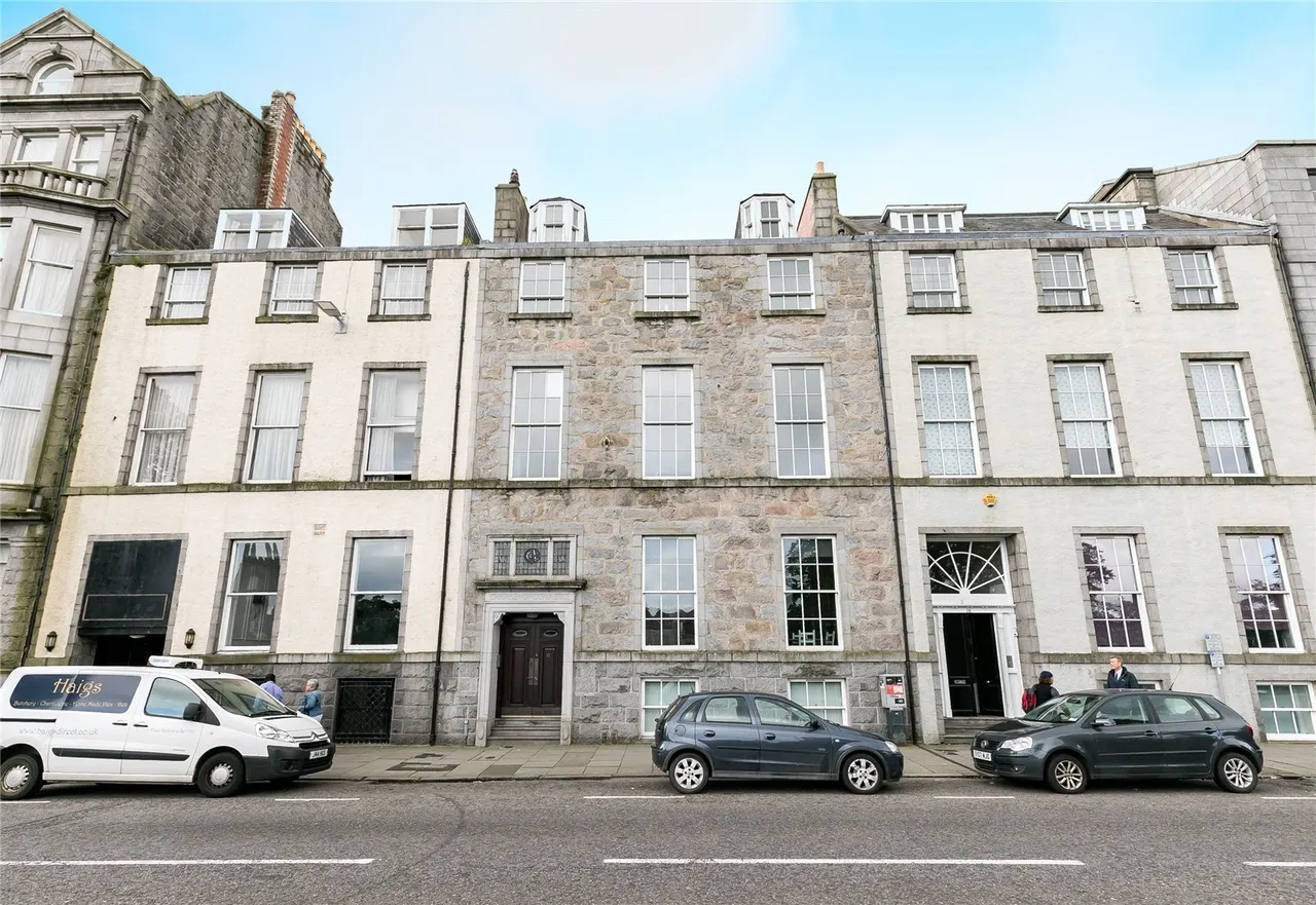 2 bed flat to rent, Union Terrace, Aberdeen, AB10