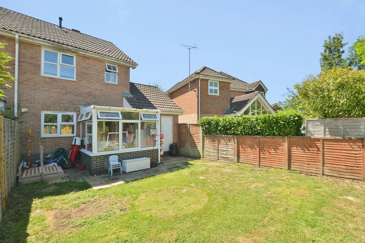 Downs Close, Headcorn, TN27, photo 15