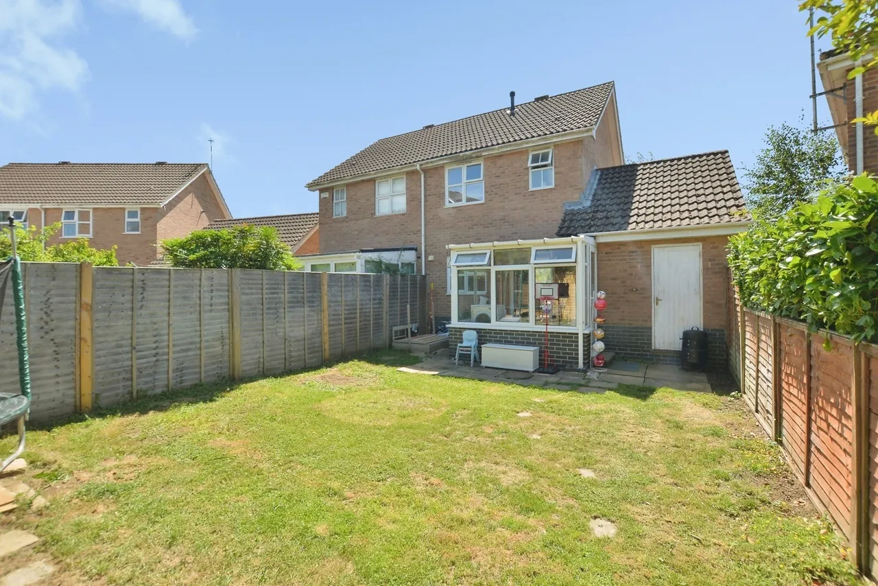 Downs Close, Headcorn, TN27, photo 14