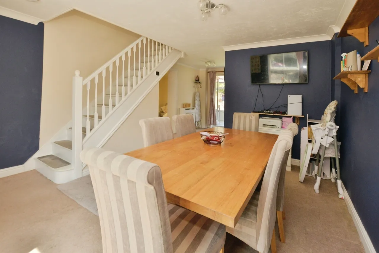 Downs Close, Headcorn, TN27, photo 2