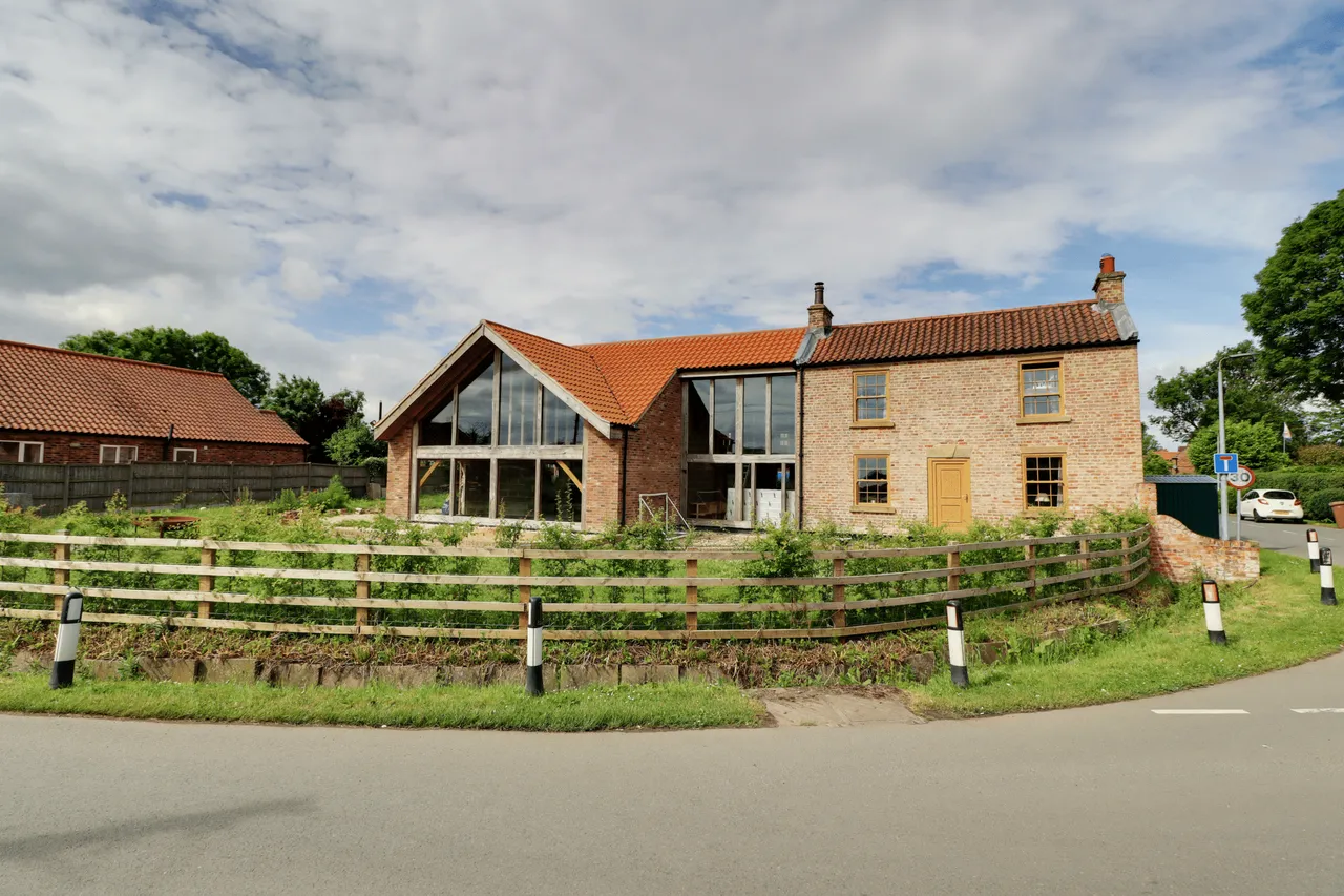 Belshaw Lane, Belton, DN9, photo 3