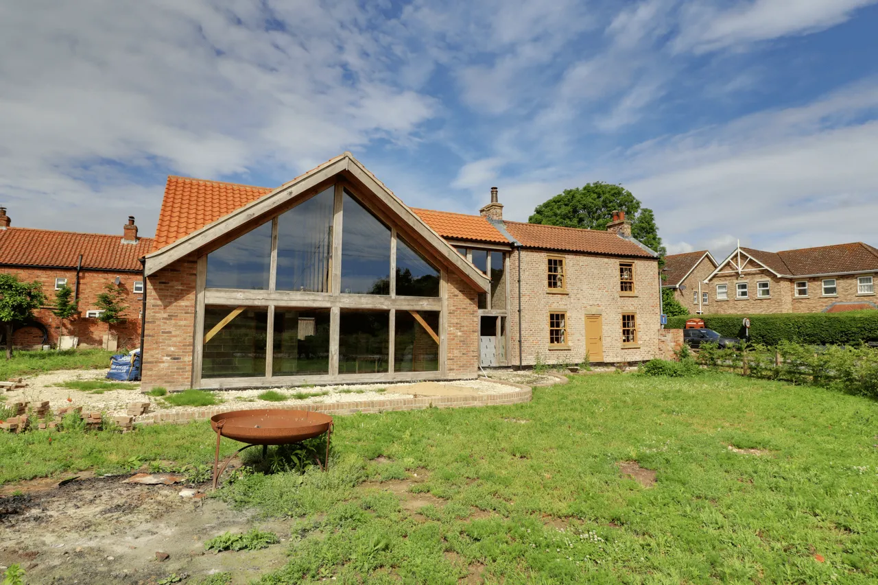 Belshaw Lane, Belton, DN9, photo 2