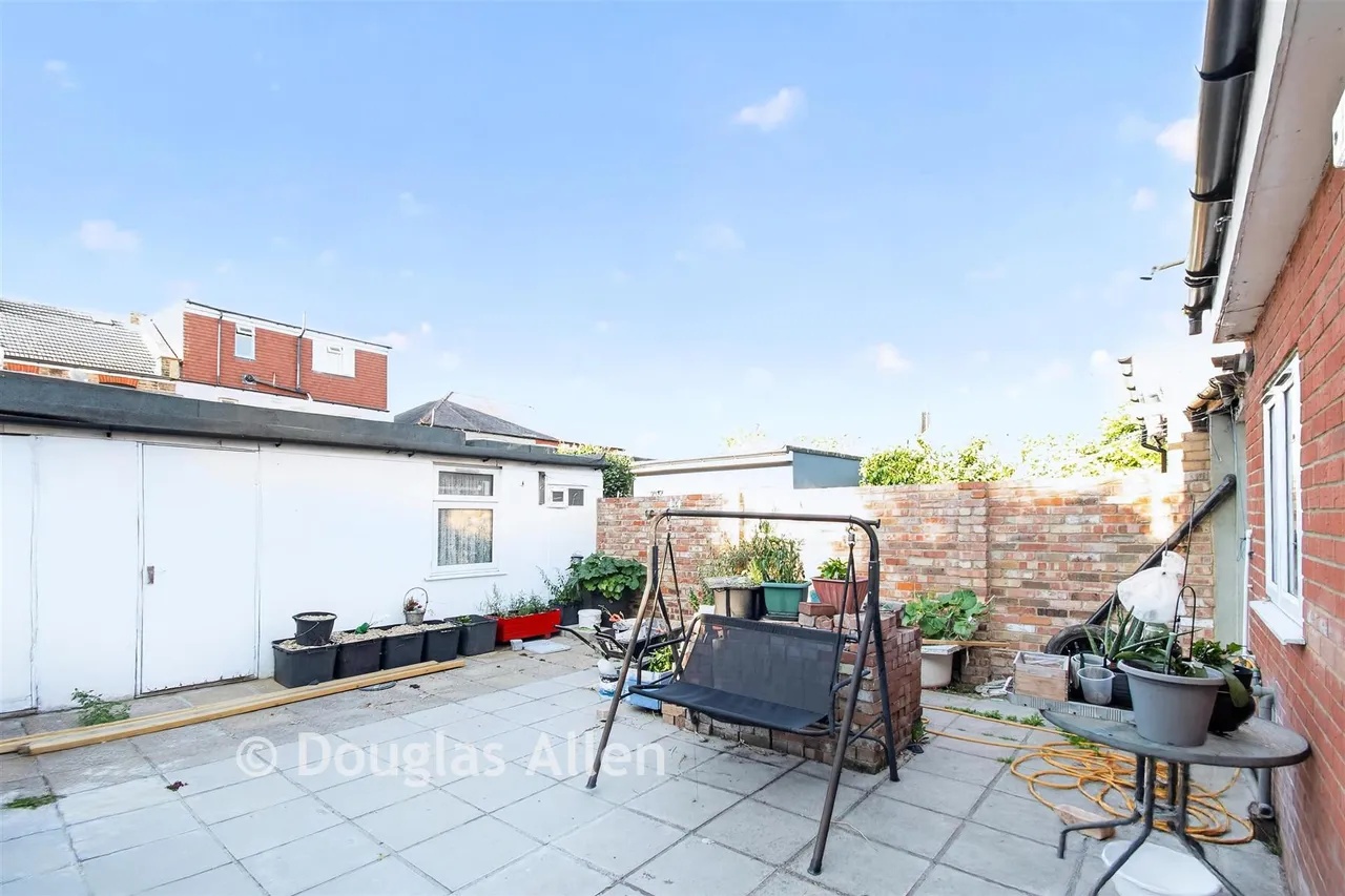 Green Lane, Ilford, IG3, photo 11
