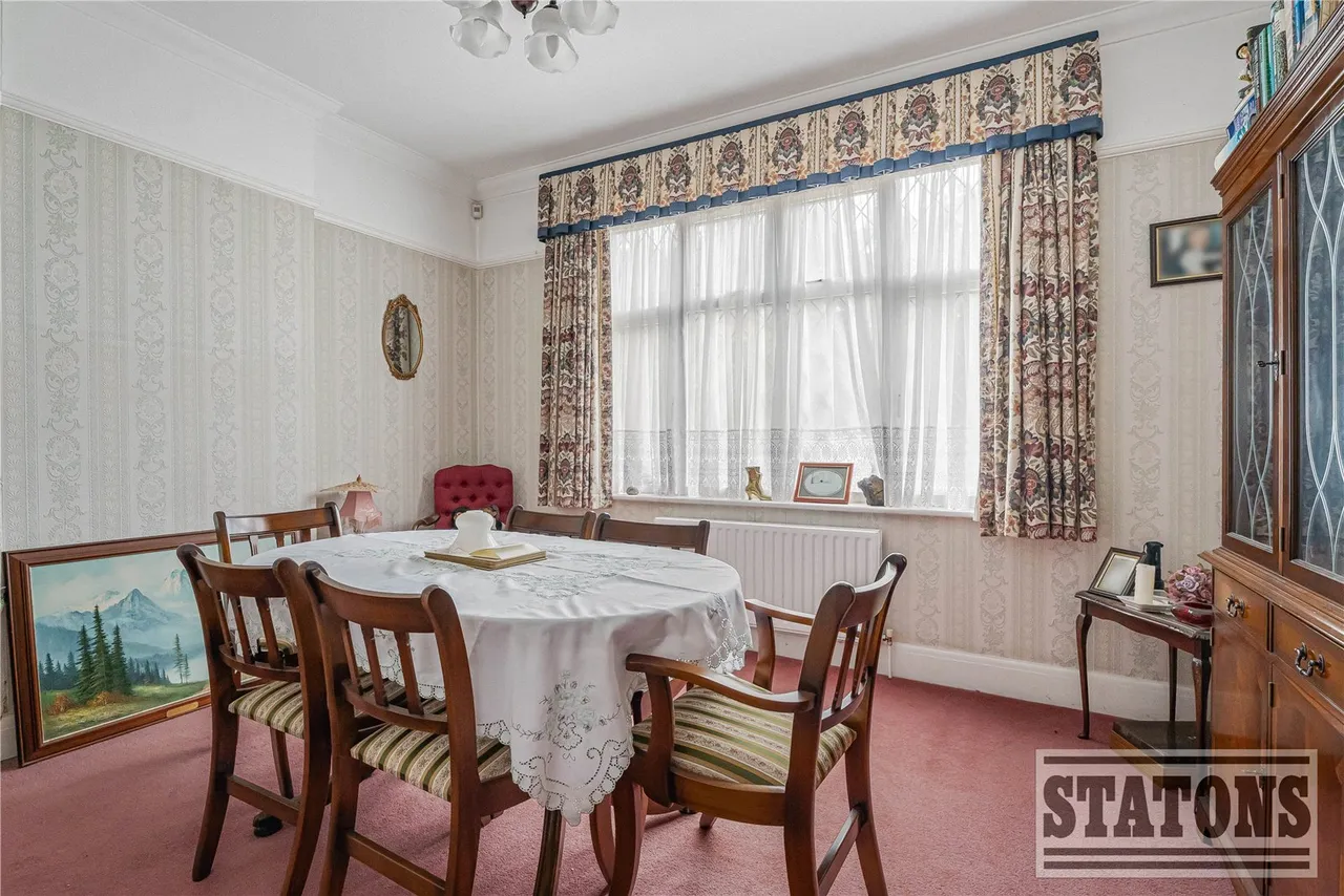 Ashurst Road, Cockfosters, Barnet, EN4 9LG, photo 9