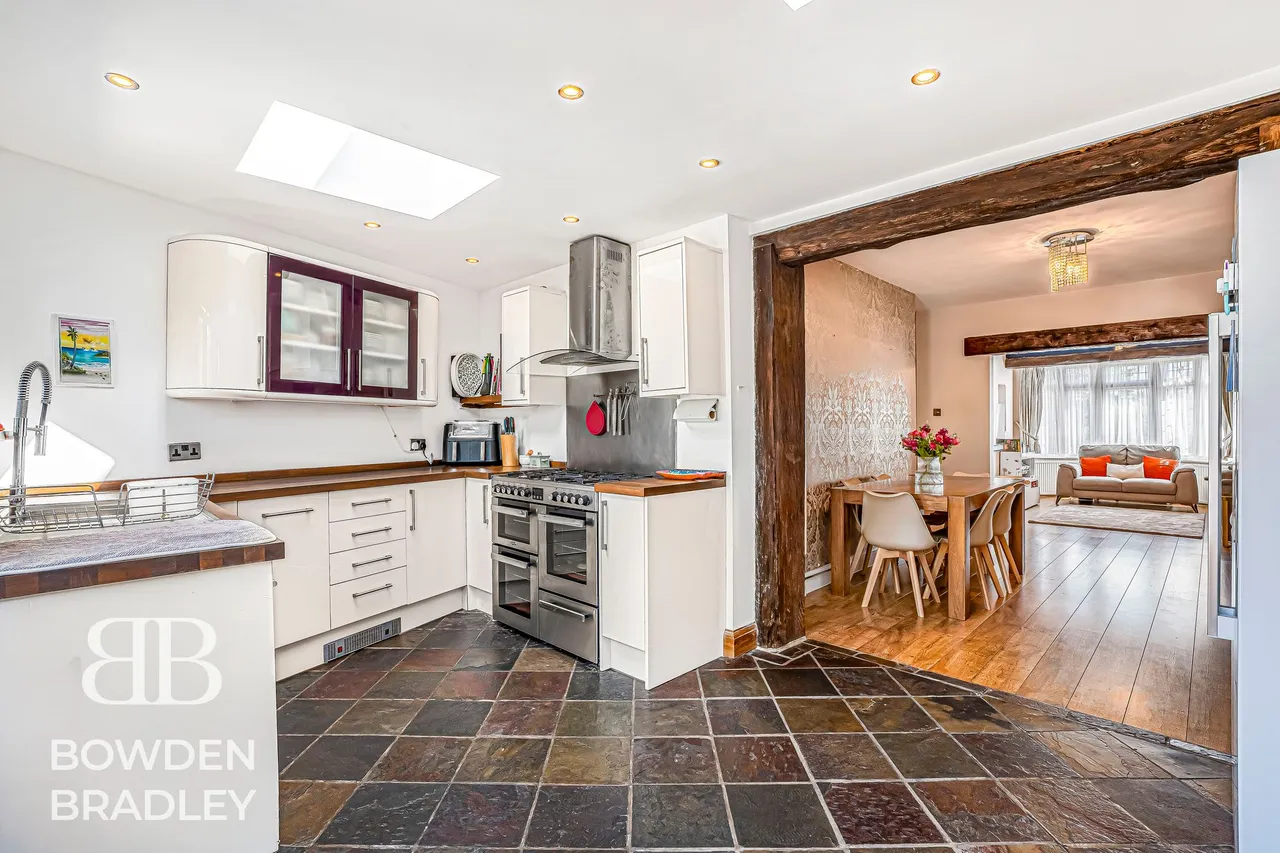 Colvin Gardens, Hainault, IG6, photo 33