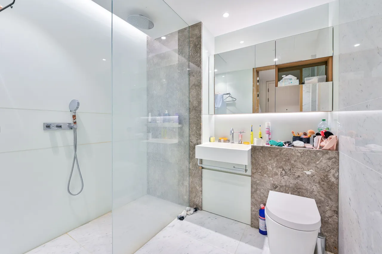 Flat 901, 30 Casson Square, London, photo 4