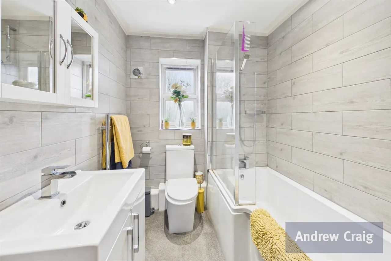 Alexandra House, Victoria Court, SR2, photo 8