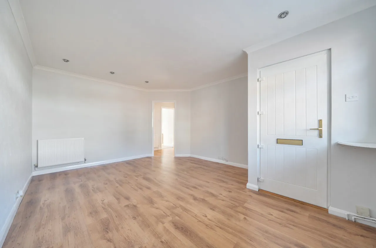Farm Court, Farm Road, Frimley, Camberley, GU16 8TJ, photo 8