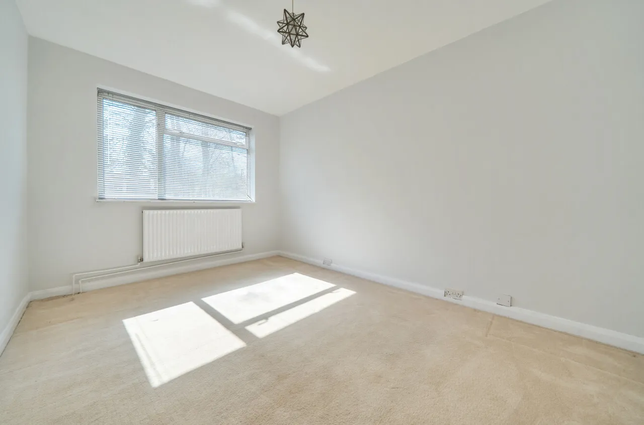 Farm Court, Farm Road, Frimley, Camberley, GU16 8TJ, photo 12