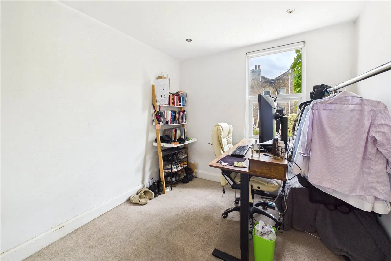 5 bed house for sale — Railton Road, London, SE24