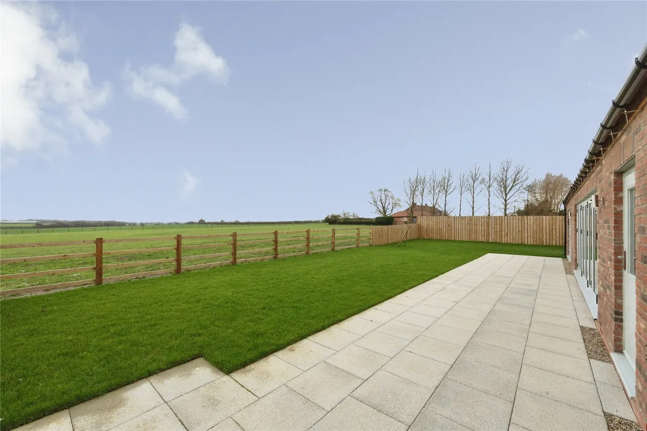 Morton on Swale, Northallerton, North Yorkshire, DL7, photo 3