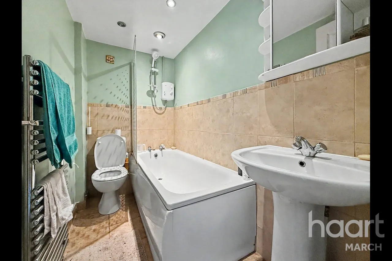 Doddington Road, Benwick, PE15, photo 7