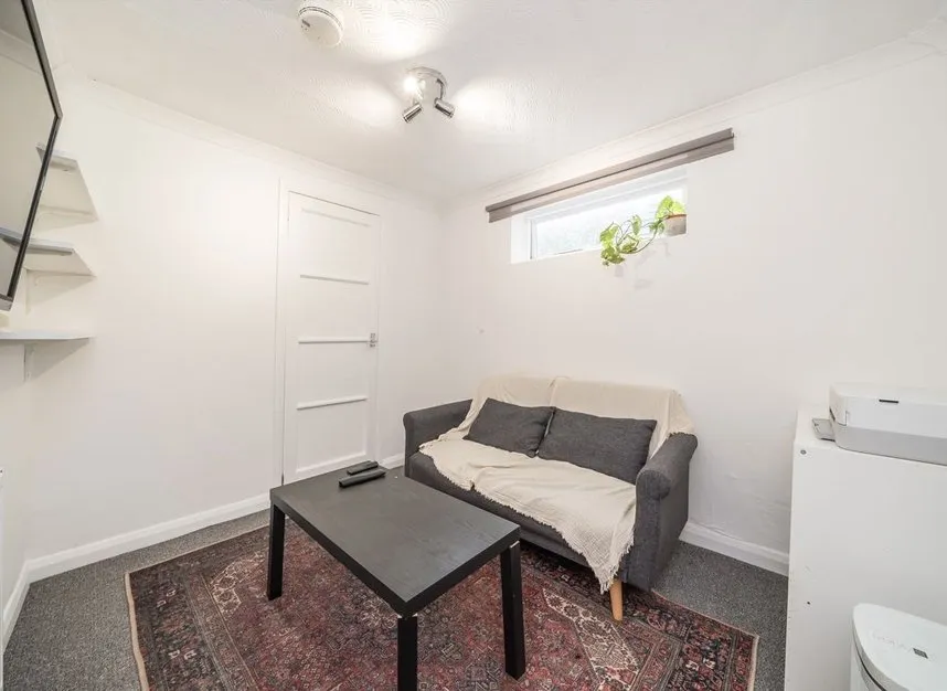 Ada Road, London, SE5, photo 2