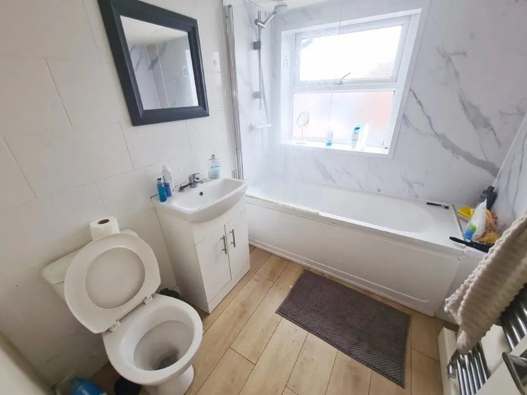 St. Georges Road, Droylsden, M43, photo 12