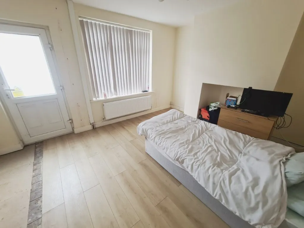 St. Georges Road, Droylsden, M43, photo 7