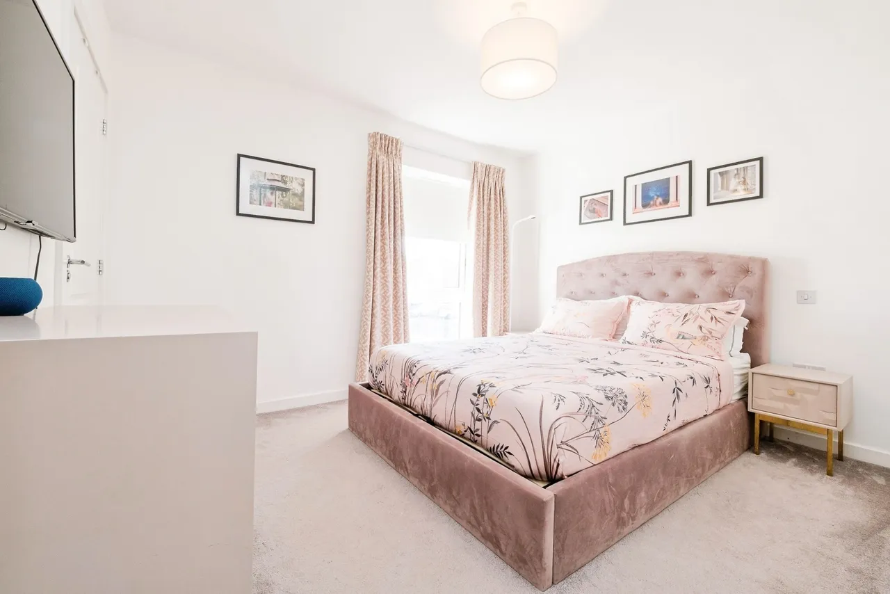 Finlay Gardens, Hornchurch, RM12, photo 14