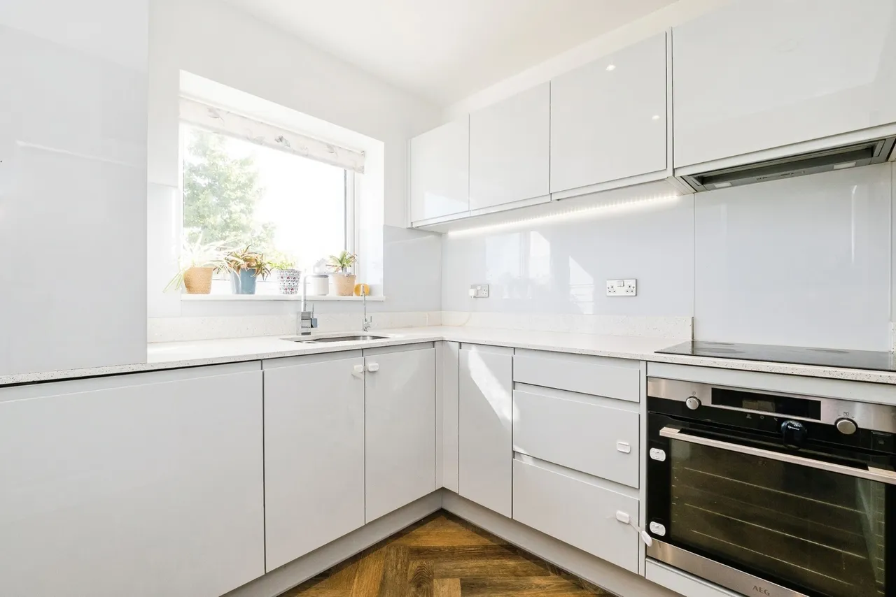 Finlay Gardens, Hornchurch, RM12, photo 7