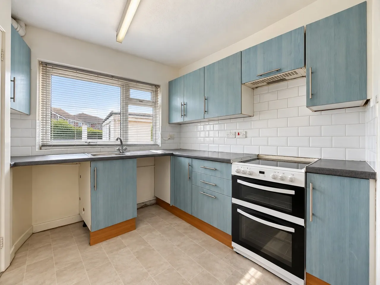 Penmoor Road, Berrow, TA8, photo 12