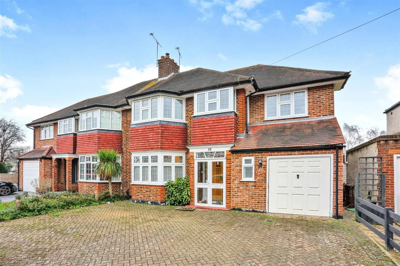 Park Road, Cheam Village, SM3 8PY, photo 23