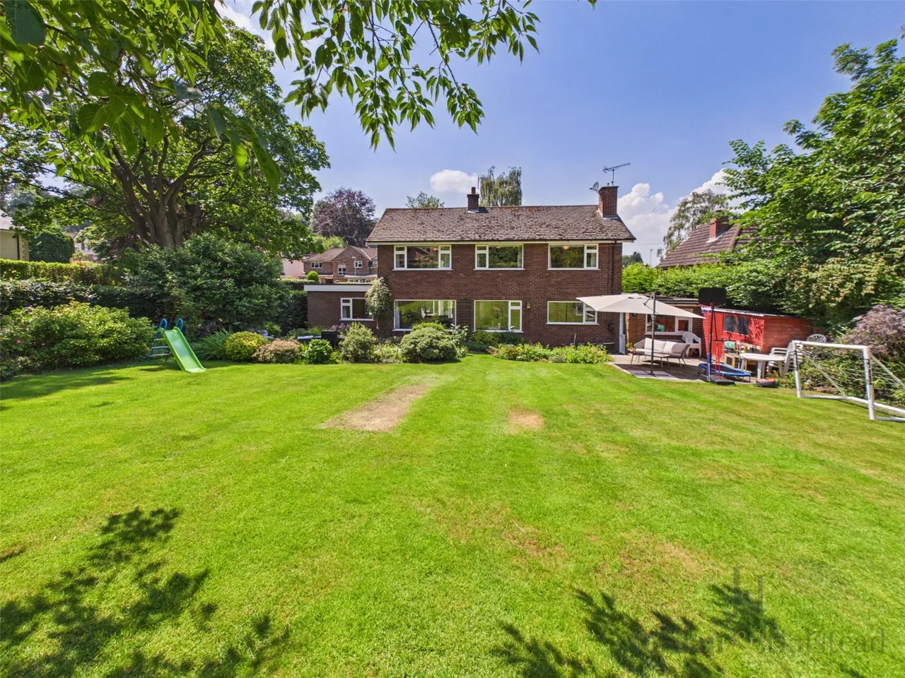 Carriage Drive, Frodsham, Cheshire, WA6 6DU, photo 6