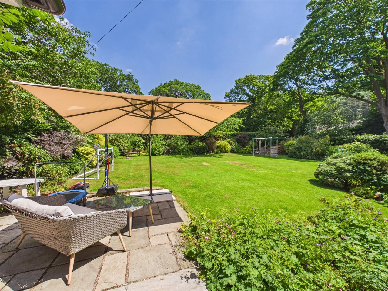 Carriage Drive, Frodsham, Cheshire, WA6 6DU, photo 25
