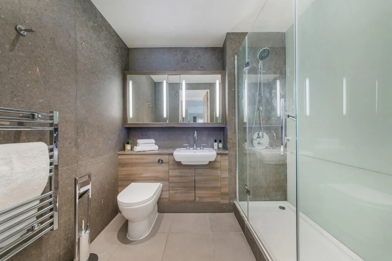 Spinnaker House, Battersea Reach, SW18, photo 11