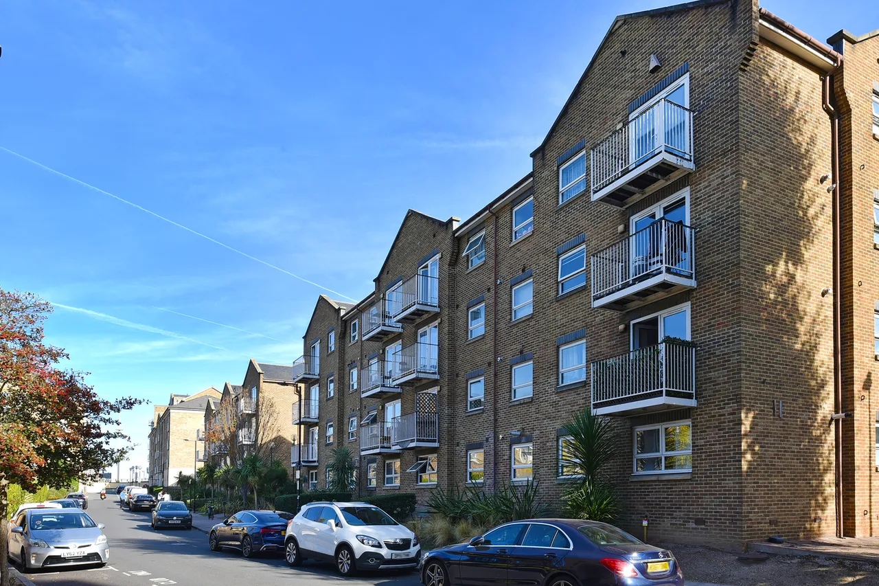 Fawley Lodge, London, E14, photo 12