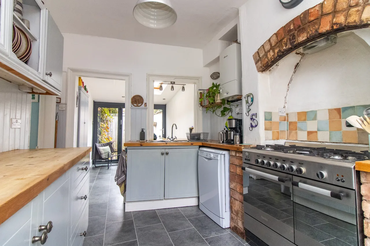 Church Road, Aylestone, Leicester, Leicester, LE2 8LB, photo 6