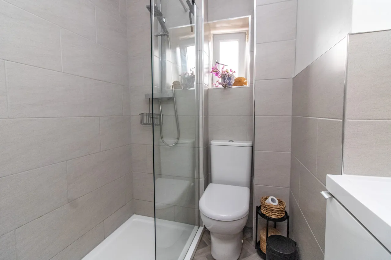 Church Road, Aylestone, Leicester, Leicester, LE2 8LB, photo 16